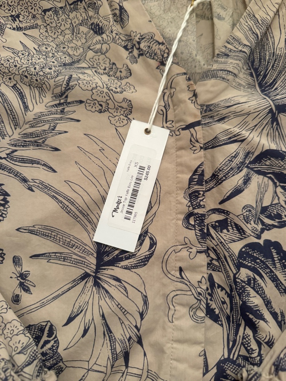 Love the Label Jessie Top Floral Ruffle V-Neck in Cream and Navy - Picture 4 of 5